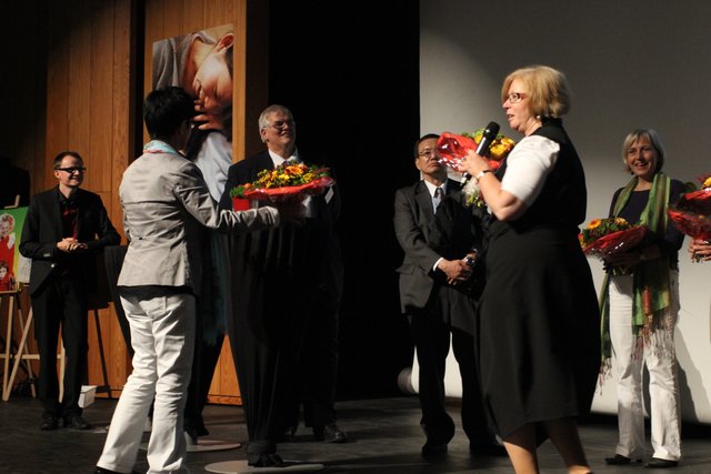 Blumen für die Akteure