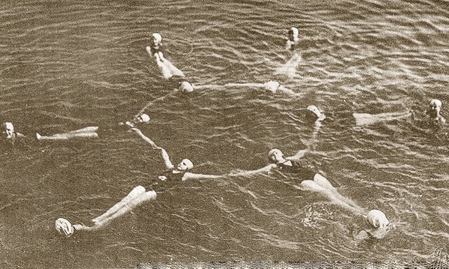 1928 wurde der erste Damenreigen des SC Hellas gegründet.