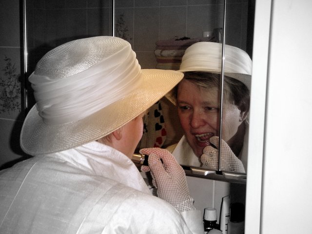 Spieglein, Spieglein an der Wand...