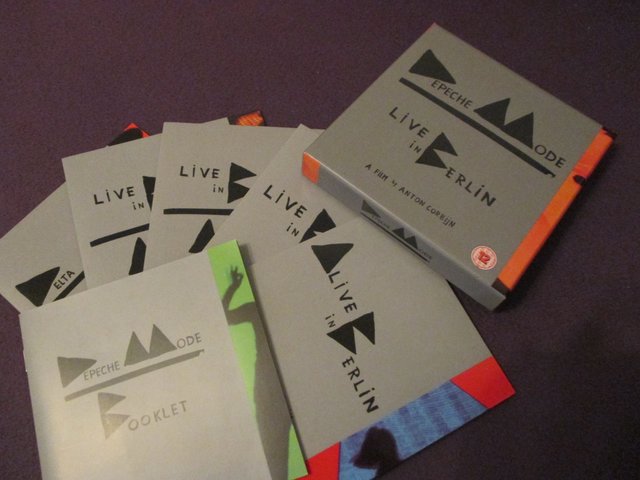 ...alles in Einem ... allerdings... kann ich mit der Blueray... (noch) nix´ anfangen!