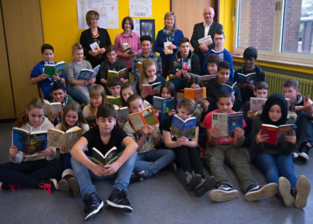 Erich Fried Gesamtschule Und Stadtbibliothek Sind Bildungspartner