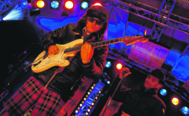 Kölsche Stimmungsmusik brachte Brings mit zur WDR4-Schlagerweihnacht.