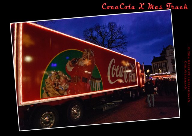 Coca Cola XMas Truck ... Totale von hinten ;-)  © 2014, Kreative Impressionen, Chr.Niersmann