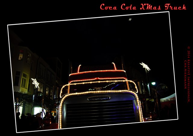 Coca Cola XMas Truck ... In Front ... © 2014, Kreative Impressionen, Chr.Niersmann