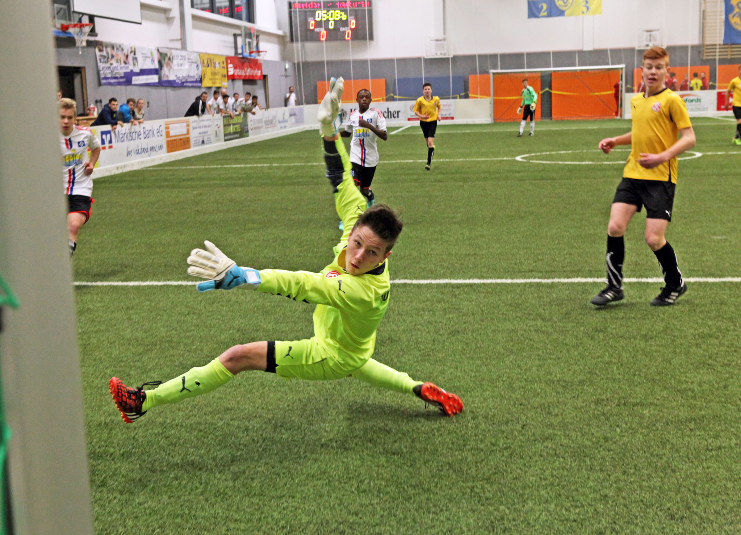 Durch perfekte Organisation des SSV Kalthof und durch eine ideale Infrastruktur in der neuen Hemberghalle wurde das erste U15 Hallemasters ein voller Erfolg.
