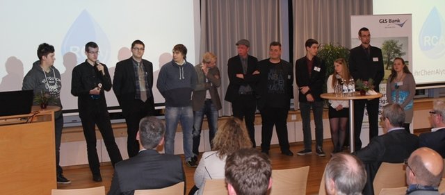 Ehemalige und aktive Mitarbeiter der Schülerfirma RCA