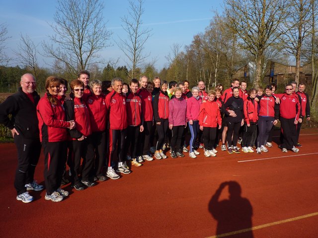 Teilnehmer des Gocher Lauftreff im Trainingslager in der Sportschule Willi-Weyer in Hachen. Fotos: privat