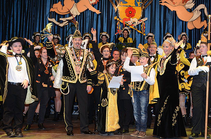 Kinderkarneval 2014 mit den Gocher Kinder-Majestäten Prinz Kendrick I. und Prinzessin Hana I. Archivfoto: Steve