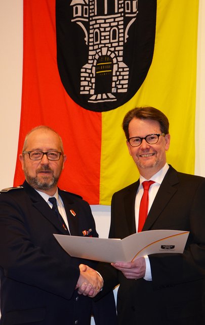 Winfried Schulte wurde heute offiziell verabschiedet. Der frühere Stellvertretende Wehrführer bleibt den Blauröcken aber erhalten.