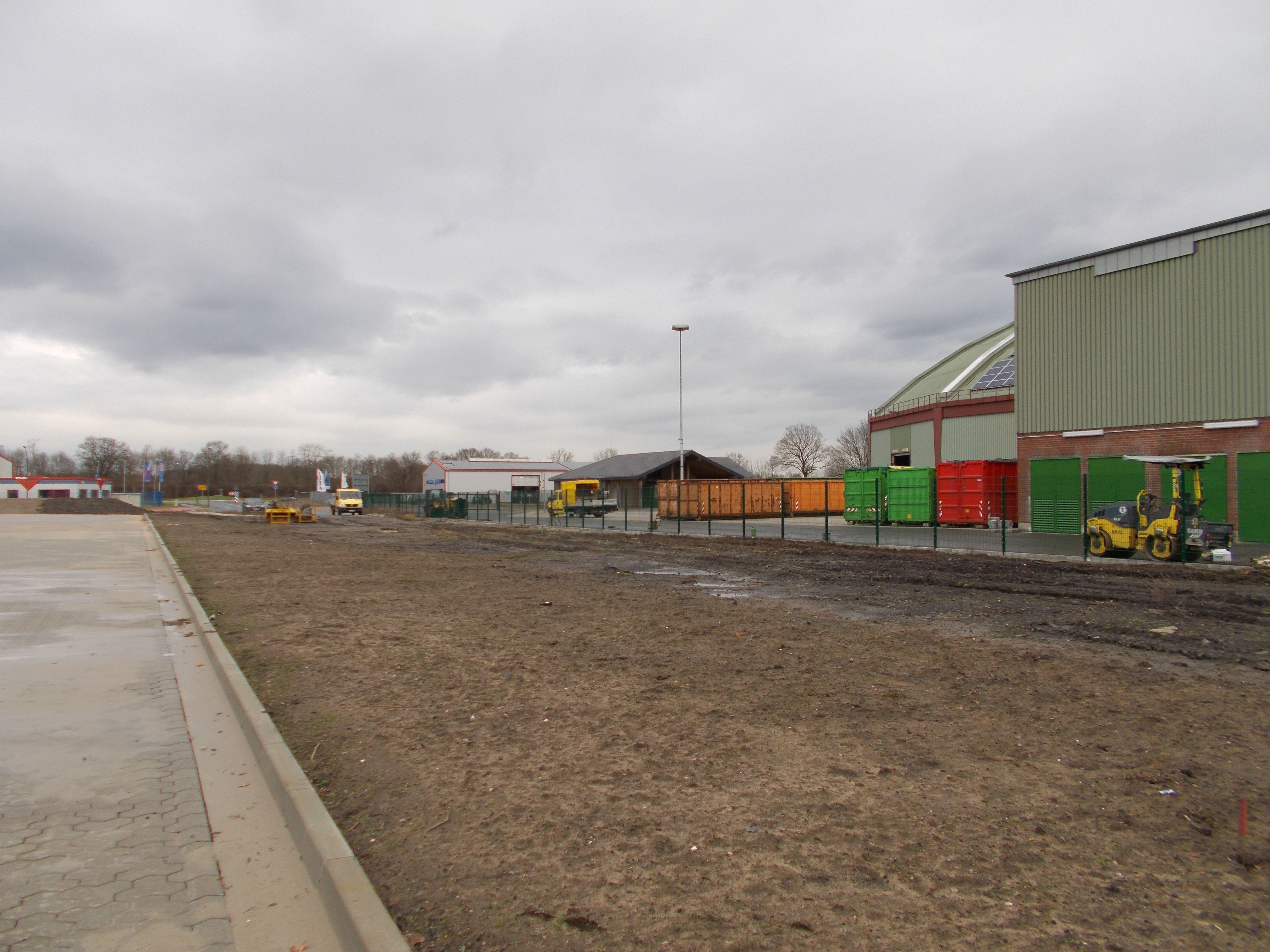 Neue Straßenanbindung zum ehemaligen Zechengelände Fürst Leopold. Ansicht von "An der Wienbecke".