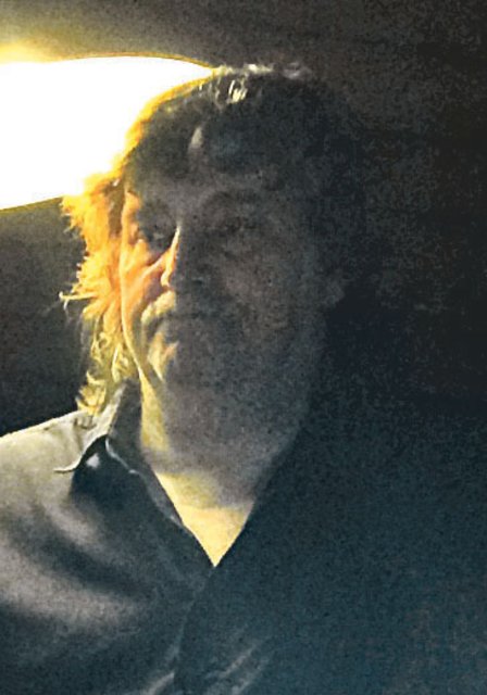 Michael Klein fordert für die "AfD-Interessengemeinschaft Gladbeck" die personelle Wiederbesetzung der Polizeiwache am Jovyplatz in Stadtmitte.