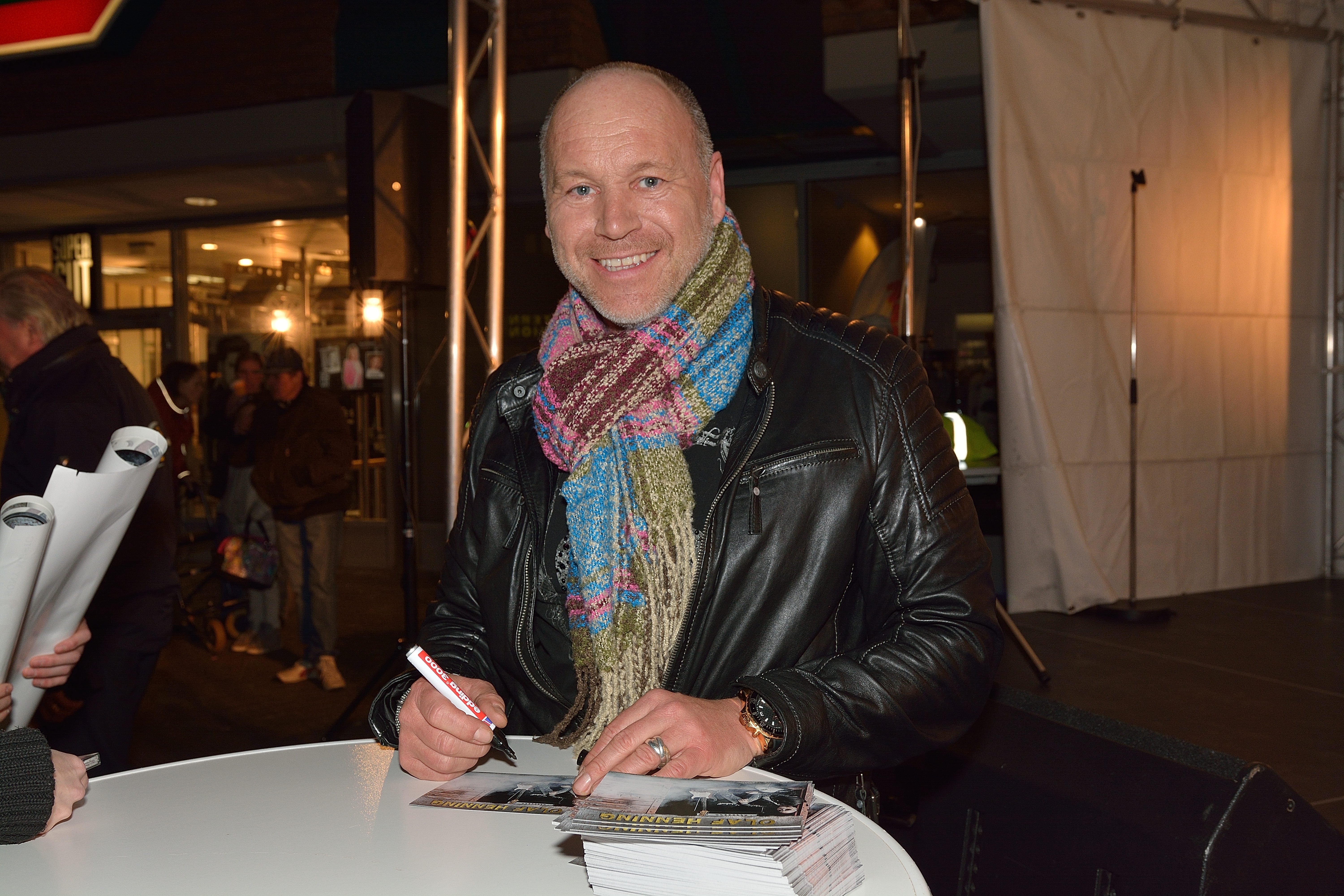 Olaf Henning präsentierte sein neues Album „Alles was ich immer wollte“. Live-Act und Autogrammstunde in Gelsenkirchen am 16.01.2015.(Foto:Kurt Gritzan)