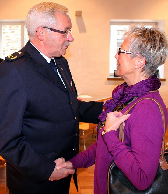 Kreisbrandmeister Ulrich Peukmann  und  Bärbel Schmidt aus  Bönen - Ausschuss für Gesundheit und Verbraucherschutz, Ausschuss für Feuerwehr, Sicherheit, Ordnung und Straßenverkehr im Kreistag