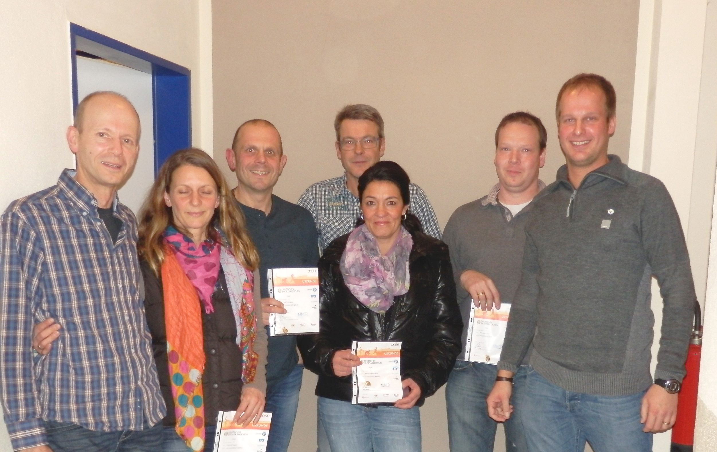 Sportabzeichen konnten verliehen werden an Thorsten Haack, Bianca Haack, Lutz Prohaska, Dietmar Eickhoff, Maria-José Eickhoff-dos Santos, Thorsten Voß, Holger Glaremin