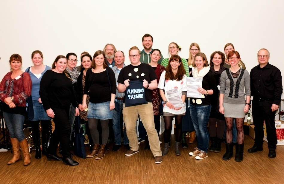 Nach der einjährigen berufsbegleitenden Ausbildung wurden 20 Teilnehmer zu Villigster Deeskalationstrainern zertifiziert.