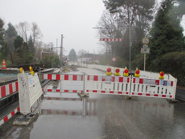 Friedhofstraße, seit vielen Monaten unpassierbar