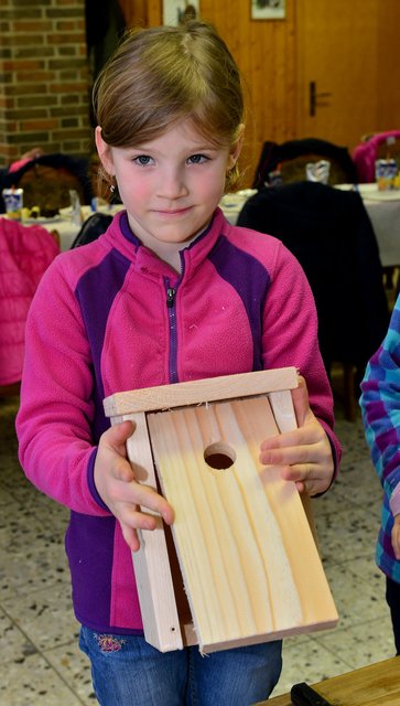 Spass hatten die Kinder beim leimen, schrauben und hämmern. Foto: Krusebild