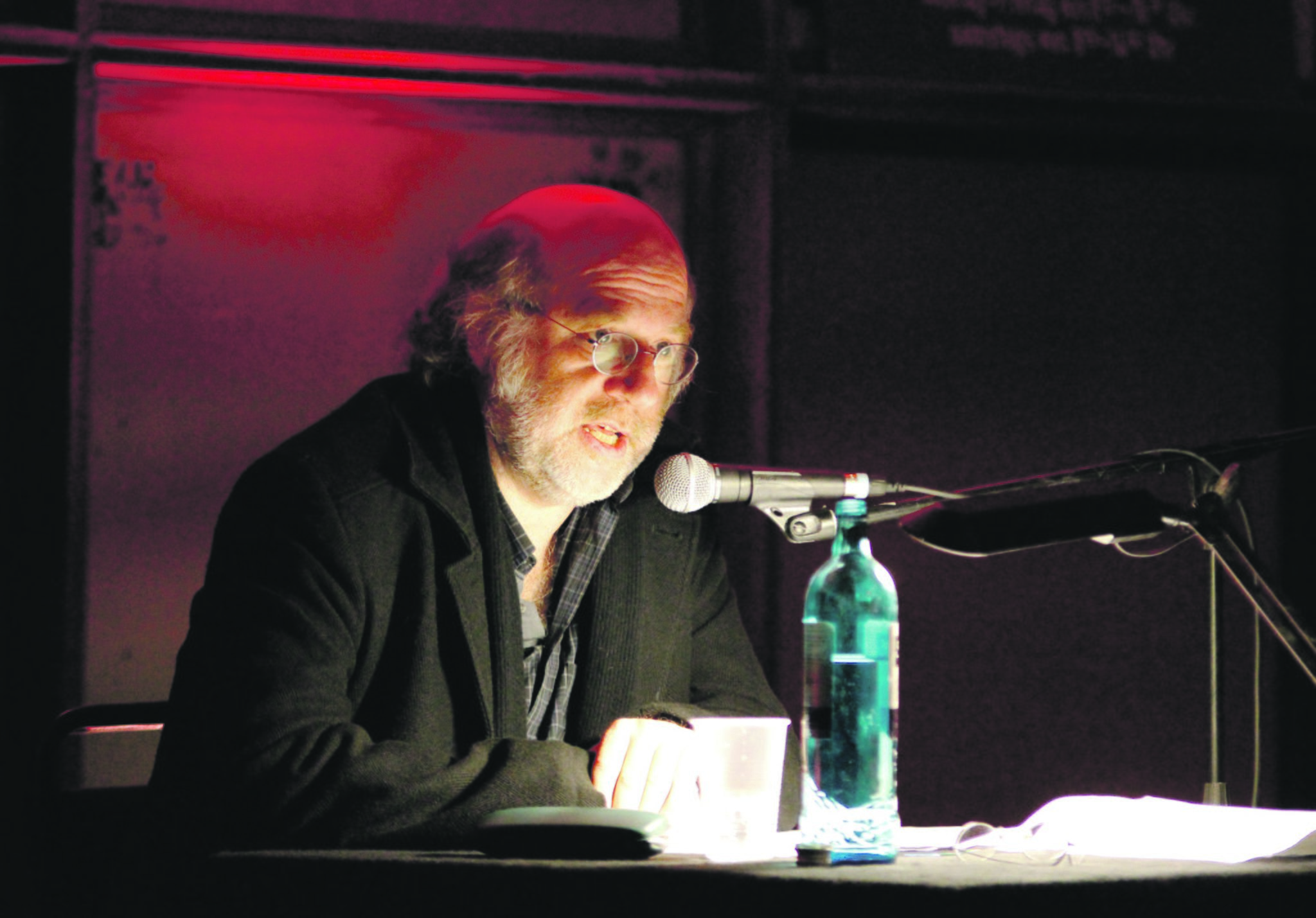 Frank Schulz präsentiert seinen neuen Roman in der „Rotunde“ - Bochum