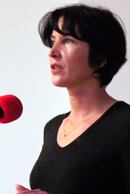 Elke Zeeb, Vertreterin der Grünen im städtischen Arbeitskreis Tiere und Bezirksvertreterin Stadtbezirk II, ärgert sich besonders über die Hinhaltetaktik der Stadt Essen bei der Kostenübernahme zur Katzenkastration - der Essener Tierschutzverein wir hier weitgehend alleingelassen