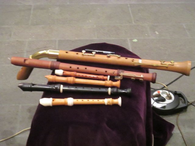 ...sondern u.A. diese hier ...