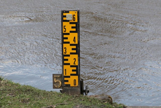 Die Lippe führt nach Starkregen leichtes Hochwasser. | Foto: Magalski