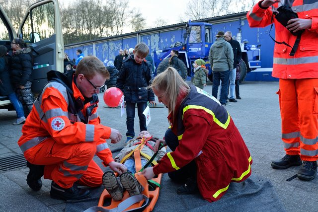 Traditionelles Osterfeuer am 04.04.2015 beim THW Gelsenkirchen.(Foto:THW Gelsenkirchen,Kurt Gritzan)
