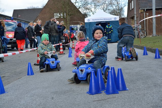 Traditionelles Osterfeuer am 04.04.2015 beim THW Gelsenkirchen.(Foto:THW Gelsenkirchen,Kurt Gritzan)