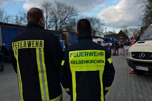 Traditionelles Osterfeuer am 04.04.2015 beim THW Gelsenkirchen.(Foto:THW Gelsenkirchen,Kurt Gritzan)