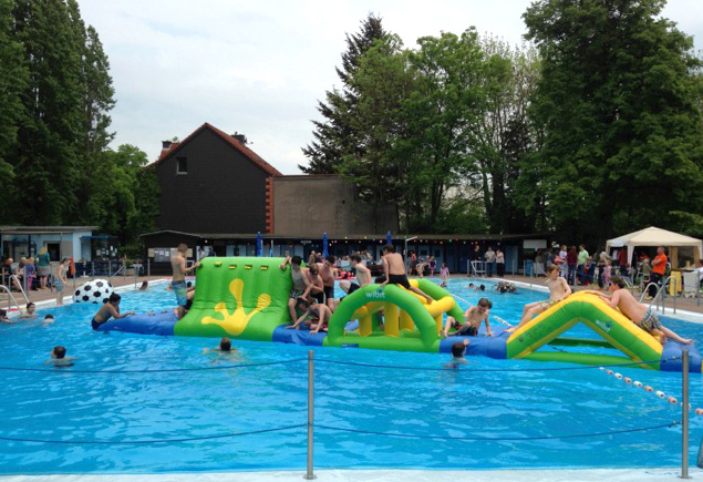 Das Kaiserswerther Freibad bietet ab kommenden Samstag wieder bunten Badespaß.
