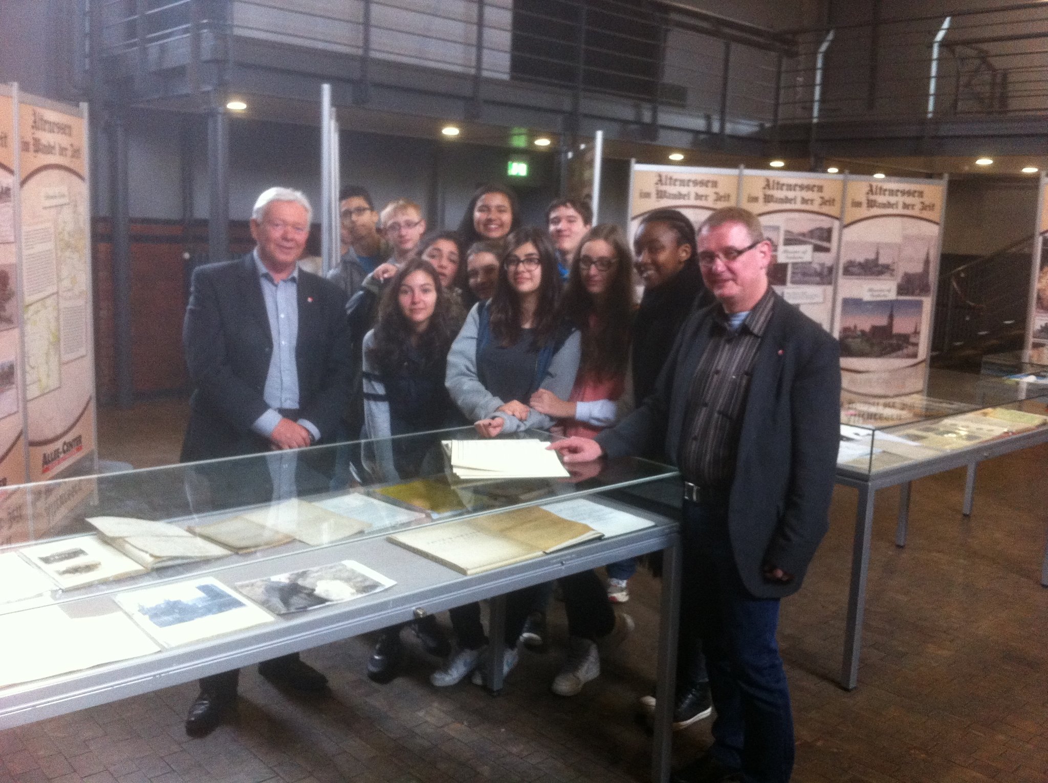 Schüler besuchten die Ausstellungen in der Zeche Carl. EssenNord