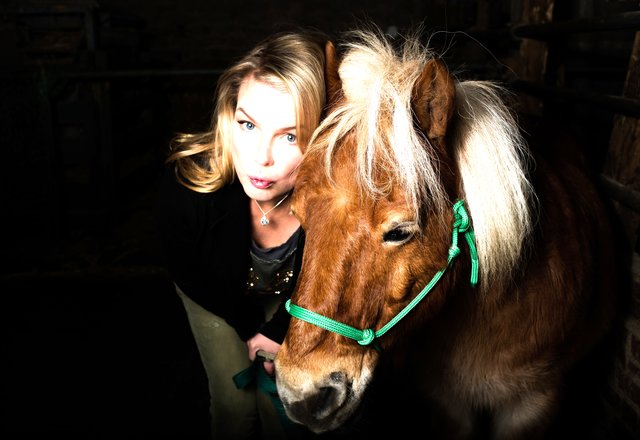 "Das Leben ist kein Ponyschlecken": Late-Night-Kabarett der Ruhrfestspiele 2015: Mirja Boes ist am 16. Mai um 22 Uhr im Theater Marl zu sehen. | Foto: Laion.de