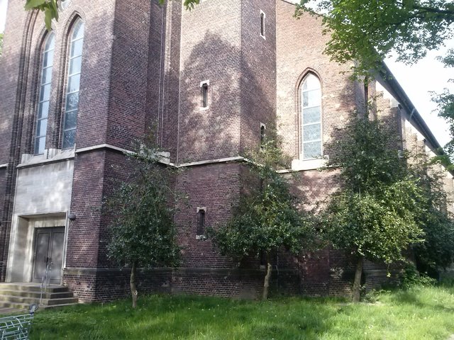 Abriss der St. Anna Kirche in Altendorf EssenWest