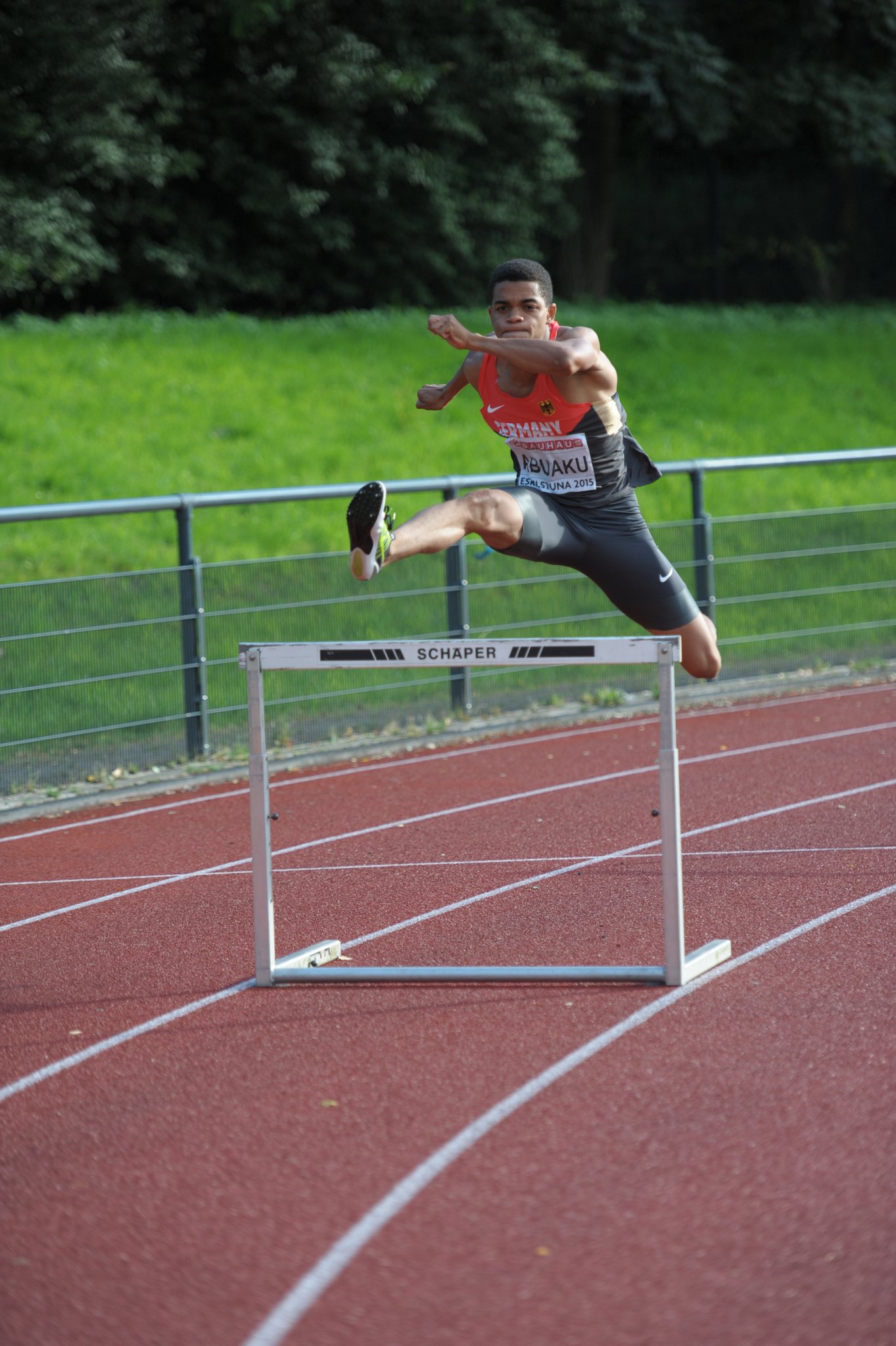 Joshua Abuaku mit Bestzeit zum Titel Oberhausen