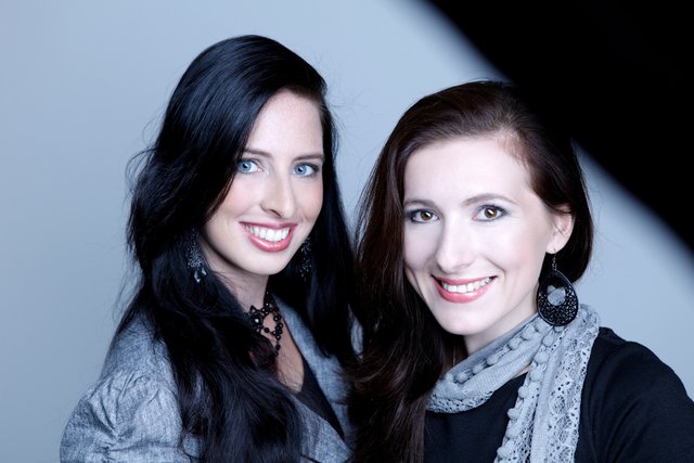 Nadine d'Arachart & Sarah Wedler