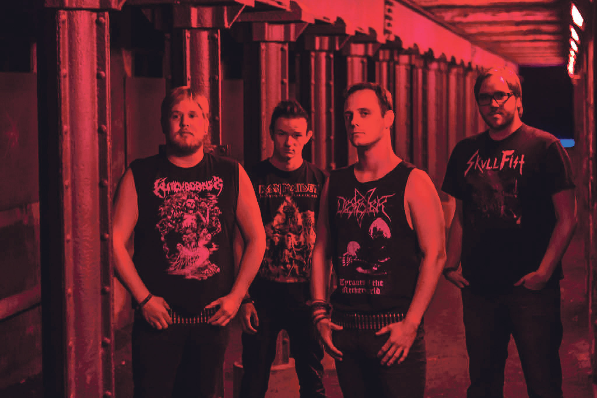 Mit Vorurteilen aufräumen: Fabian Kellermann (v. l.), Christian Vollmer, Philip Krisch und Jan Heinen von „Teutonic Slaughter“ geben ein Konzert im Dröhnschuppen. Vorher bietet sich Interessierten die Möglichkeit, mit der Band über Heavy Metal, Gott und die Welt zu sprechen.
