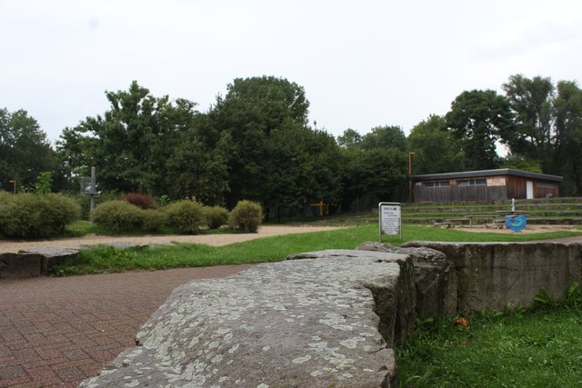 Spielgeräte für den Bürgerpark: Dank der Zusammenarbeit der Verantwortlichen ist alles startklar. Foto: Müller