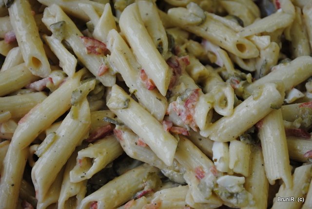 Nudelsalat aus Düsseldorf... vonne Bruni ;-)))