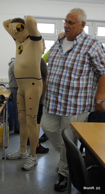 Hier sehe ich noch... Lothar!!!