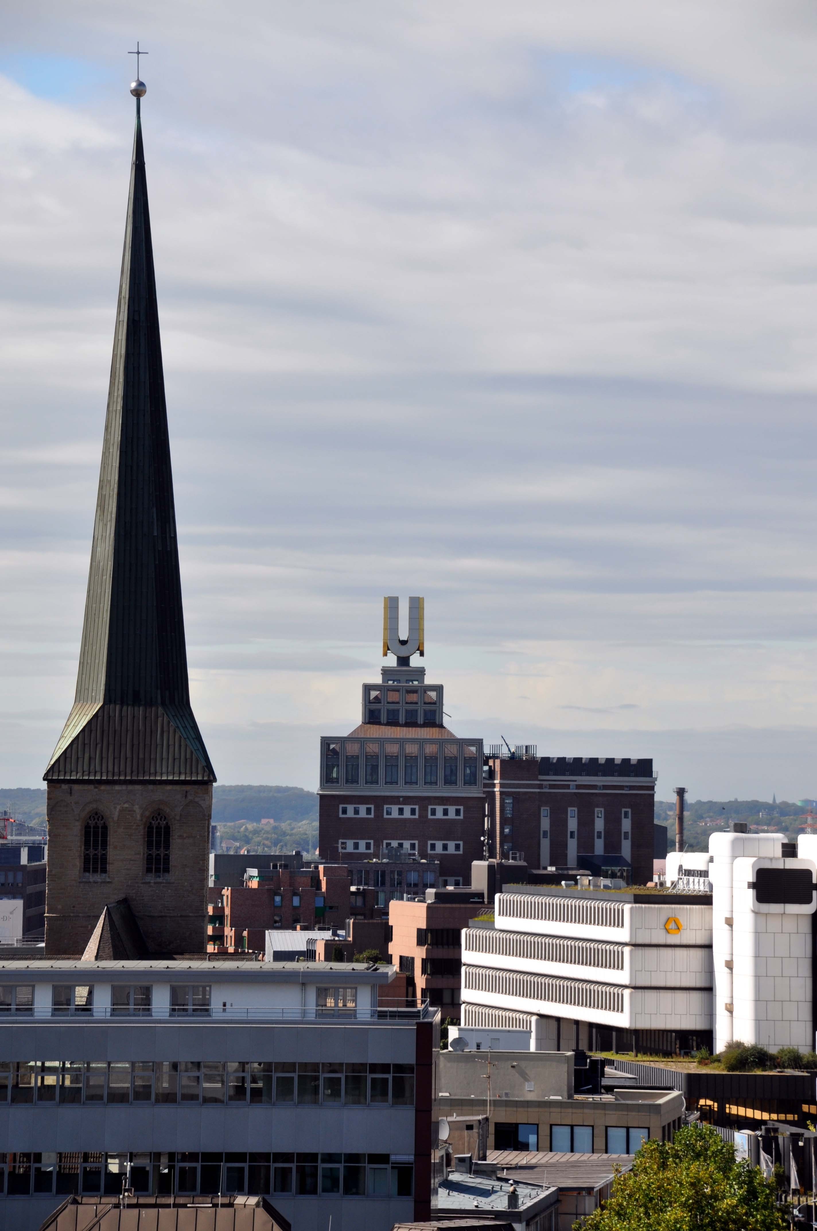 Die Evangelische Kirche fordert 2,7 Millionen Euro plus Sachleistungen in noch unbekannter Höhe von der Stadt Dortmund für ihren einwöchigen Kirchentag.