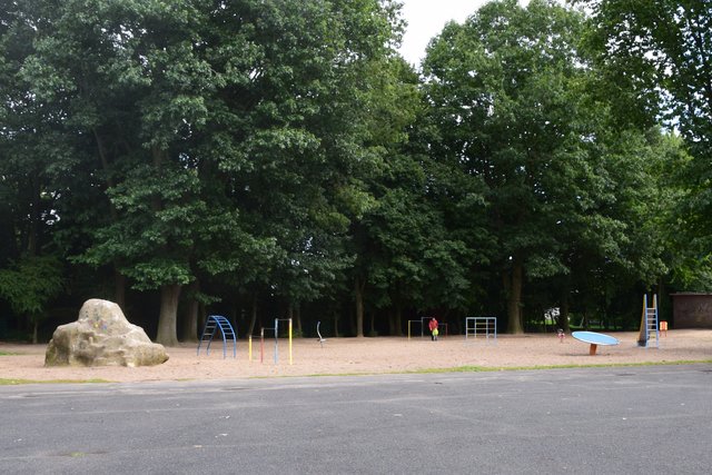 Kinderspielplatz an der Grundschule "Am Dicken Stein"