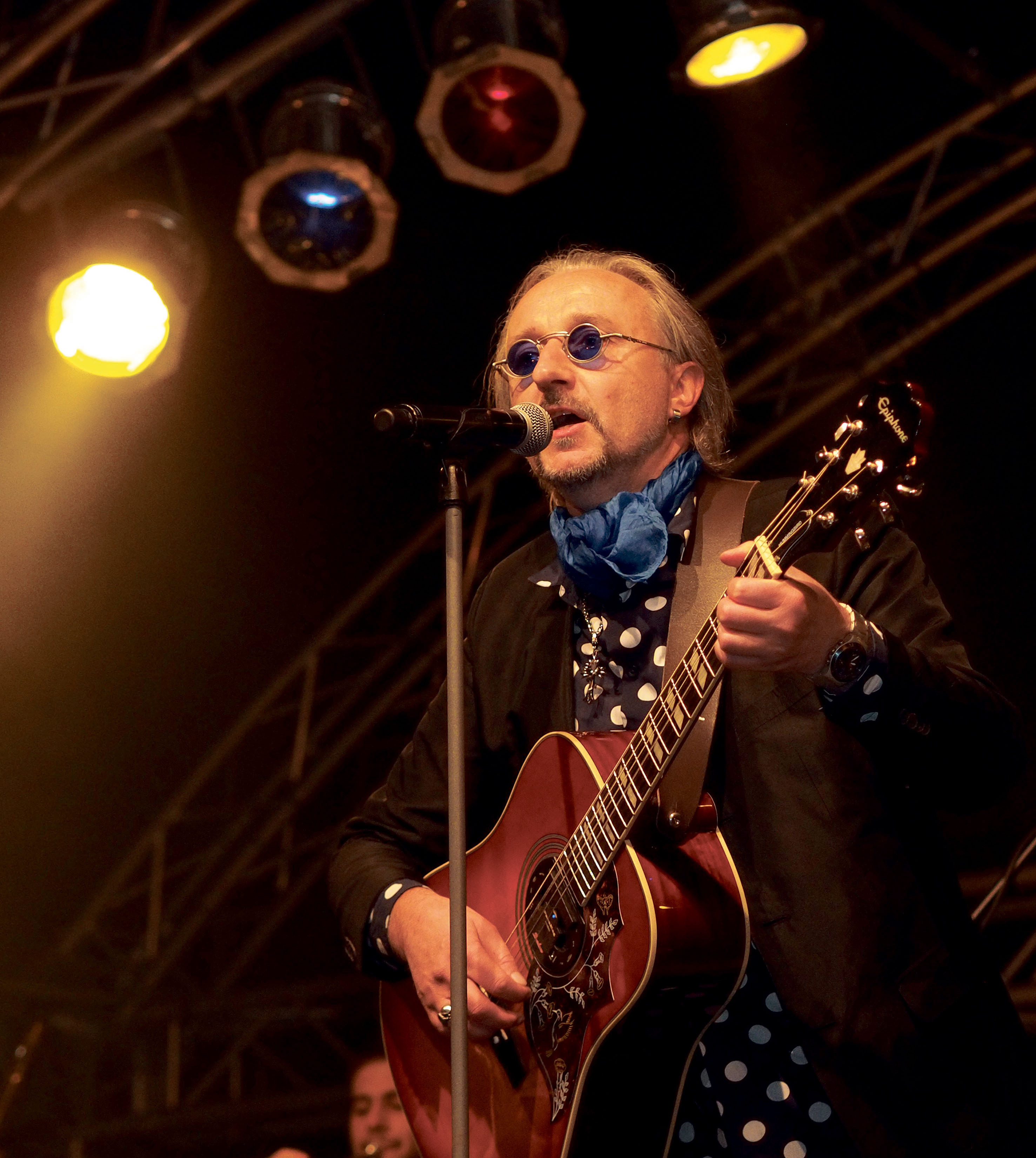 Musik, Kunst und Unterhaltung auf drei Bühnen sollten beim Heimatfest für Stimmung sorgen. Fotos: Ralf Pieper