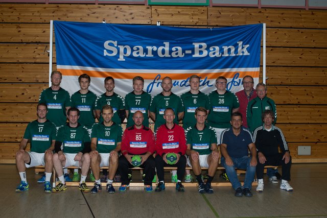 Das Team der DJK Werden: 
Obere Reihe von links nach rechts:
Timo Gauselmann, Nico Krauthausen, Sven Pfeffer, Stephan Pahlke, Michael Dewald, Demian Vollmer, Fynn-Lukas Radloff, Heinz Dressler, Alfred Krausenbaum.

Untere Reihe von links nach rechts:
Alexander Elsbecker, Dennis Kerger, Malte Mallach, Patryk Bily, Marc Unkel, Robert Kuzminski, Kostas Avramidis, Dirk Bril. 
Es fehlen Raphael Claßen und Brendan Bous. | Foto: DJK Werden