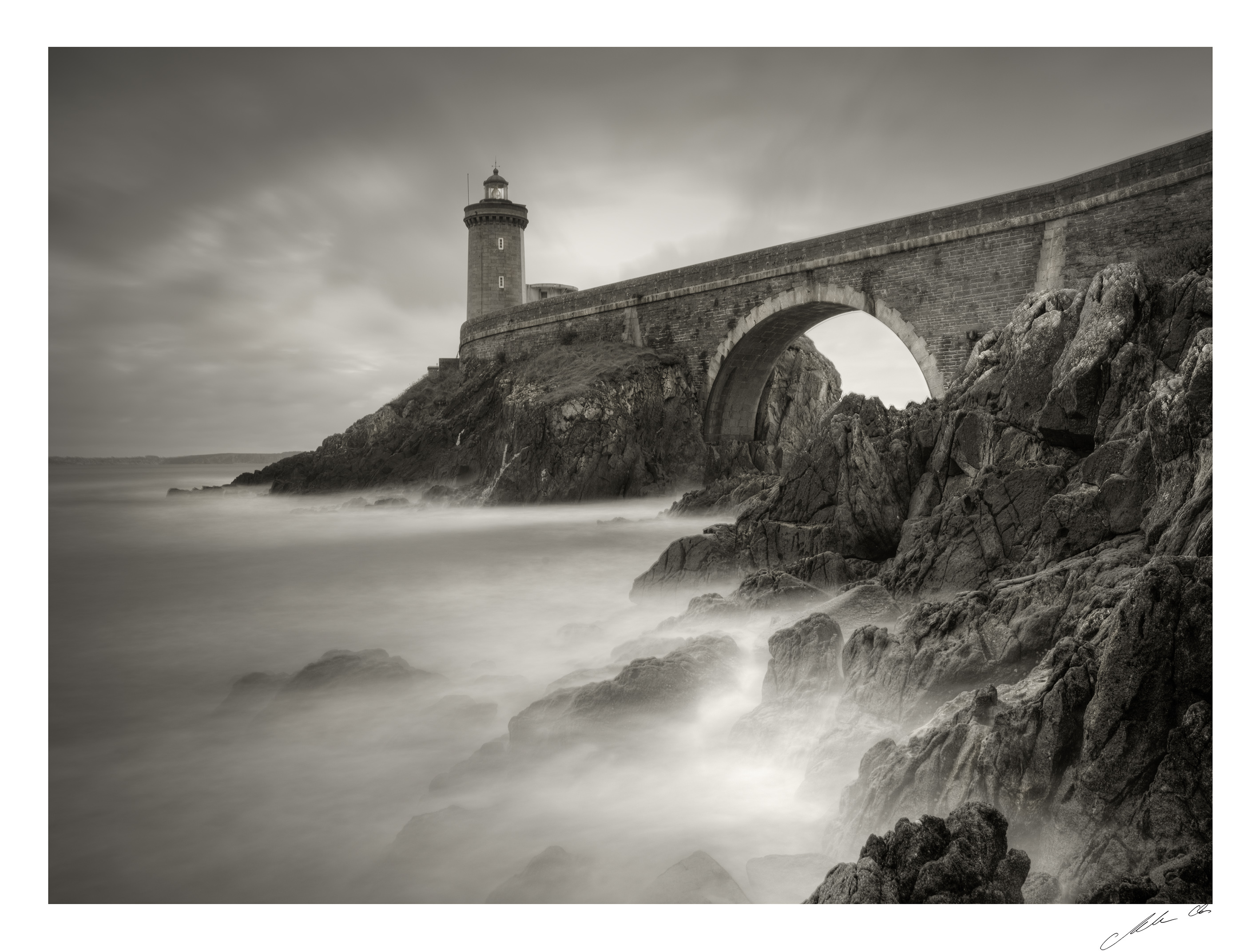 Meer und Landschaften mit einer ganz besonderen Stimmung gibt es in der Fotoausstellung "Grandiose Südbretagne" zu erleben.