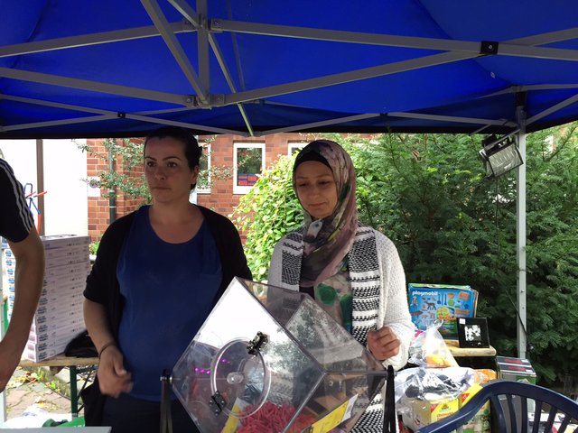 Geld für die gute Sache brachte die Tombola unter Regie der Körneschaft. | Foto: Hoffmann