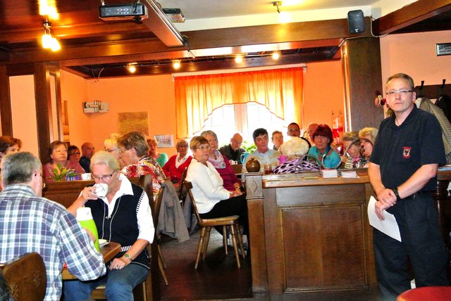 Da schmeckte manchem Brackeler VdK-Mitglied der Kaffee wohl nicht mehr so richtig gestern bei der Mitgliederversammlung im Vereinslokal "Bei Angelo", Am Westheck.
