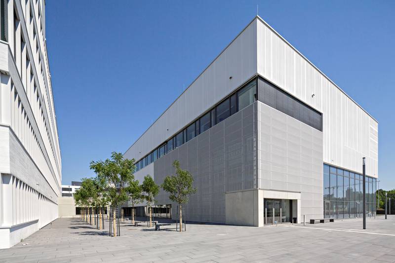 Das interdisziplinäre Symposium 'Wohnformen im Alter' findet am 24. September 2015 im hsg-Veranstaltungsgebäude statt. Foto: hsg