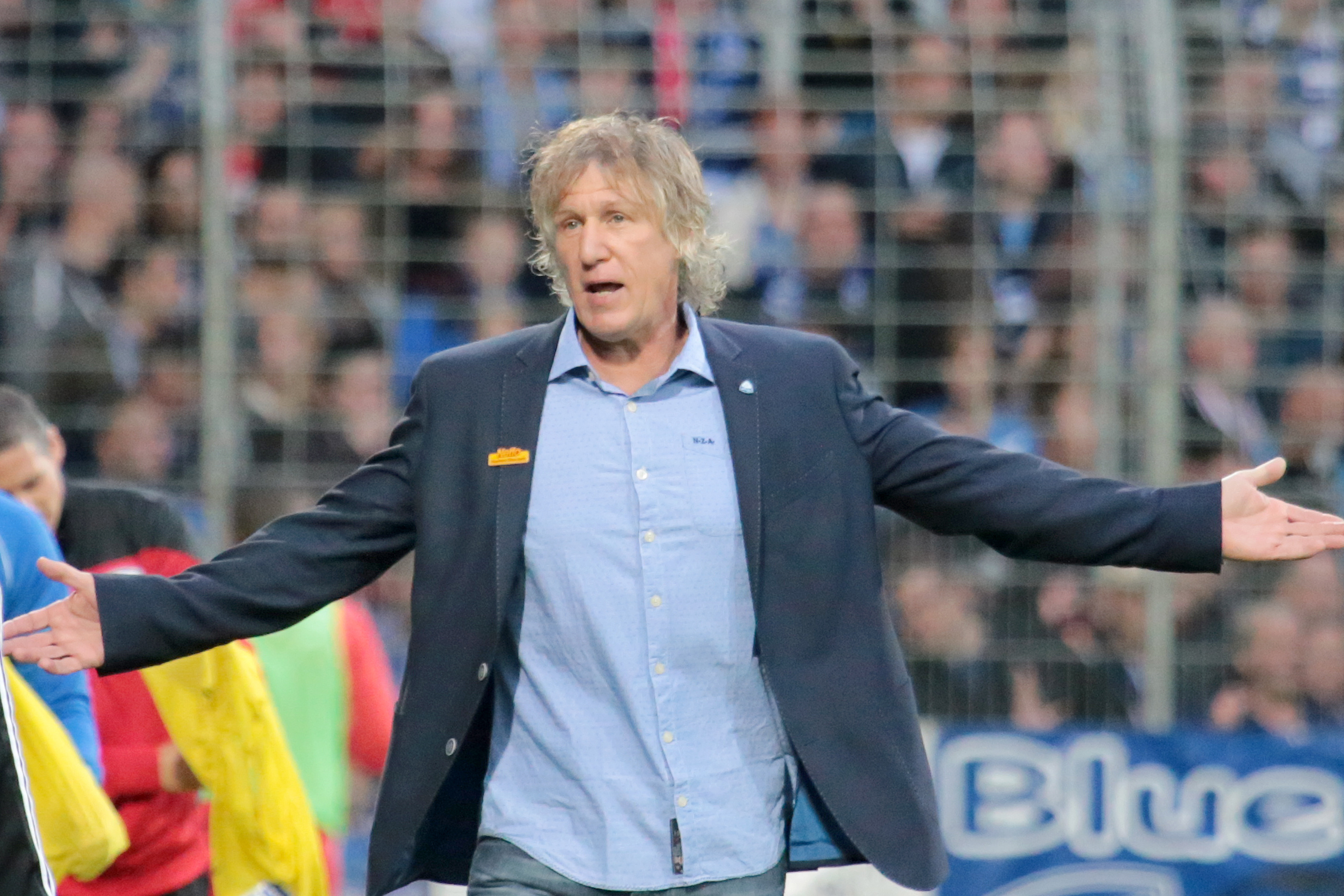 Einen denkwürdigen verbalen Ausraster erlaubte sich VfL-Trainer Gertjan Verbeek am Montag. Foto: Andreas Molatta