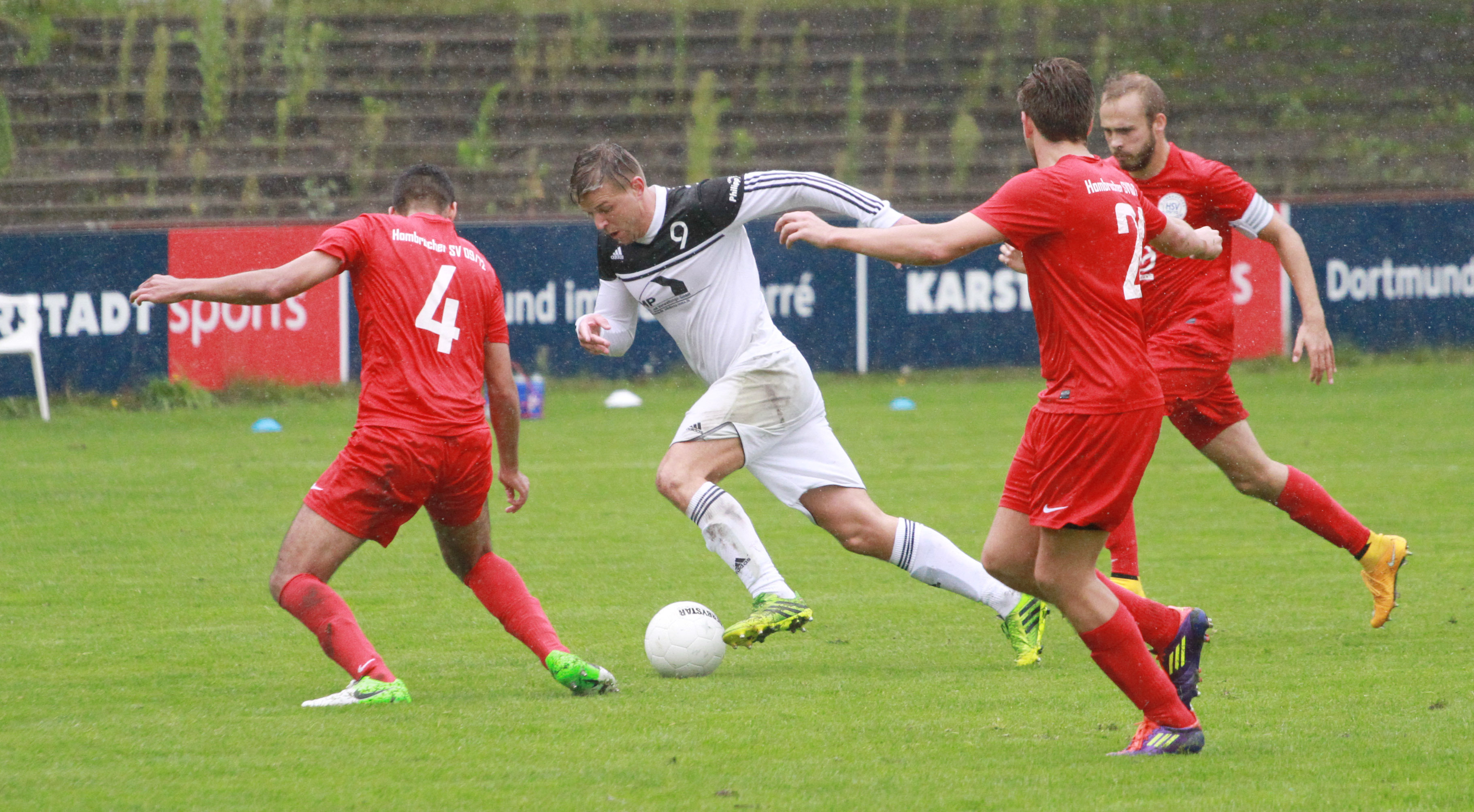 Fabian Pfennigstorf traf beim 2:1 für den Lüner SV gegen Arminia Marten.