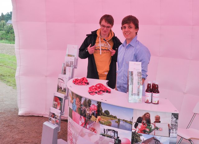 Freundliche Begrüßung am Eingang. Foto: Werner Zempelin