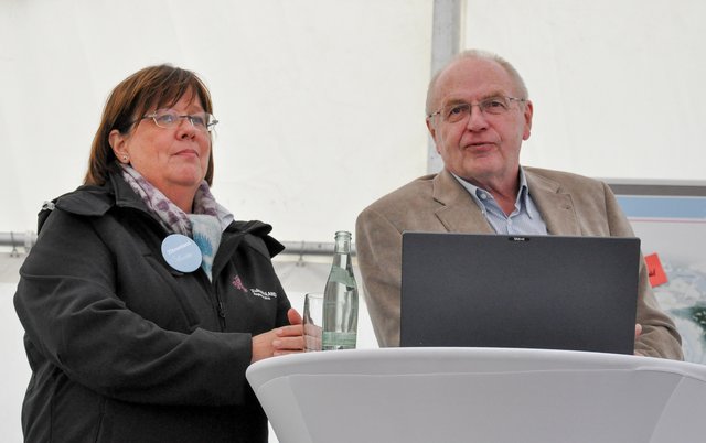 Regionale 2016-Geschäftsführerin Uta Schneider und Bürgermeister Josef Himmelmann stellten das  Erreichte vor und schauten auf das, was noch folgen muss. Foto: Werner Zempelin